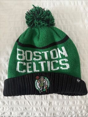 47 Boston Celtics Green, Black & White Pom Beanie
